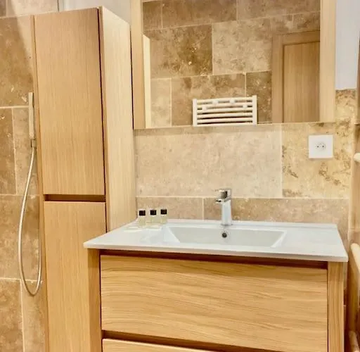 Vakantiehuis Maset De Caractere A Siffret - Mas Des Chenes - Saint-Siffret